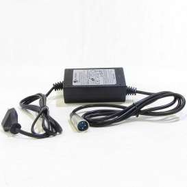 Cargador Batería 36V 1.5H Macho