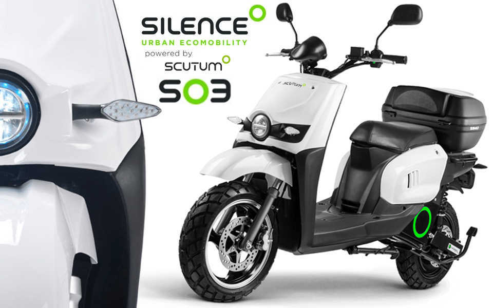 Silence S03, una scooter eléctrica de reparto con 3 ruedas